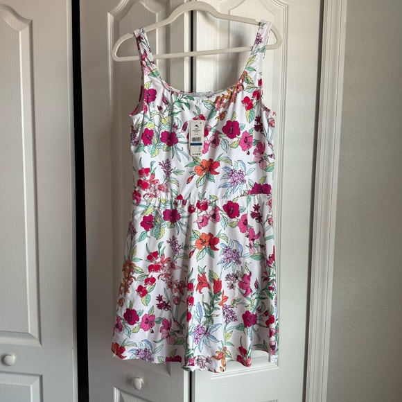 Tommy Bahama Dresses & Skirts - NWT!! Tommy Bahama Athletic Skort 💕